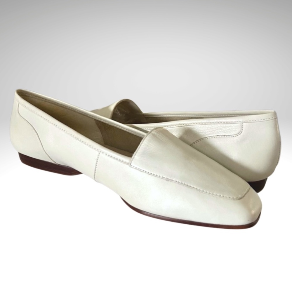 ENZO ANGIOLINI Ivory White Leather Cushioned Liberty Flats Size 9 M